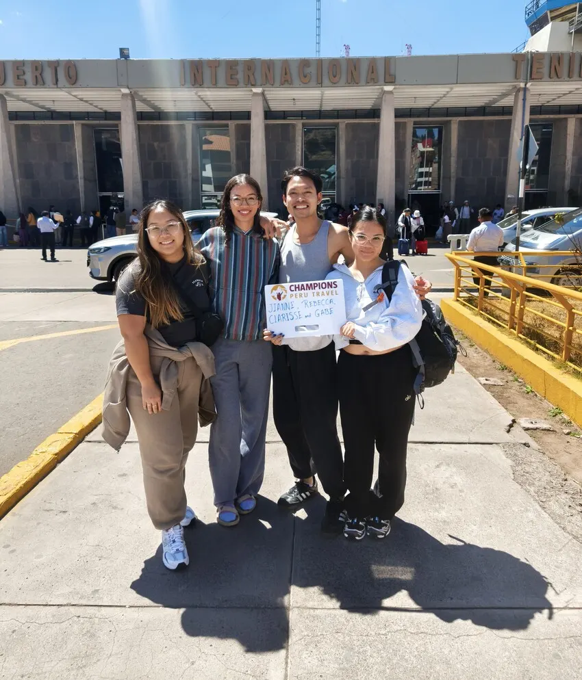 Cusco airport pick up for Travelers | Champions Peru Travel